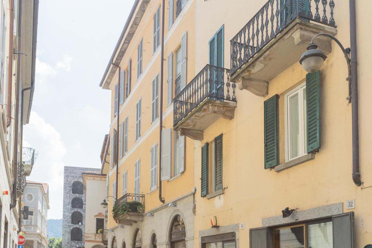 Da Pia In Historycal Como City Centre By Rent All Όπως Εξωτερικό φωτογραφία