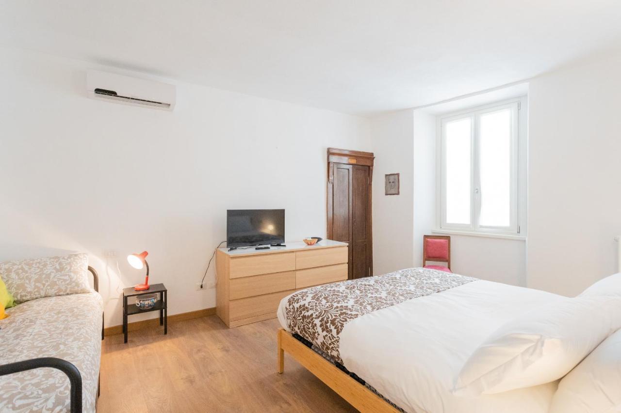 Da Pia In Historycal Como City Centre By Rent All Όπως Εξωτερικό φωτογραφία