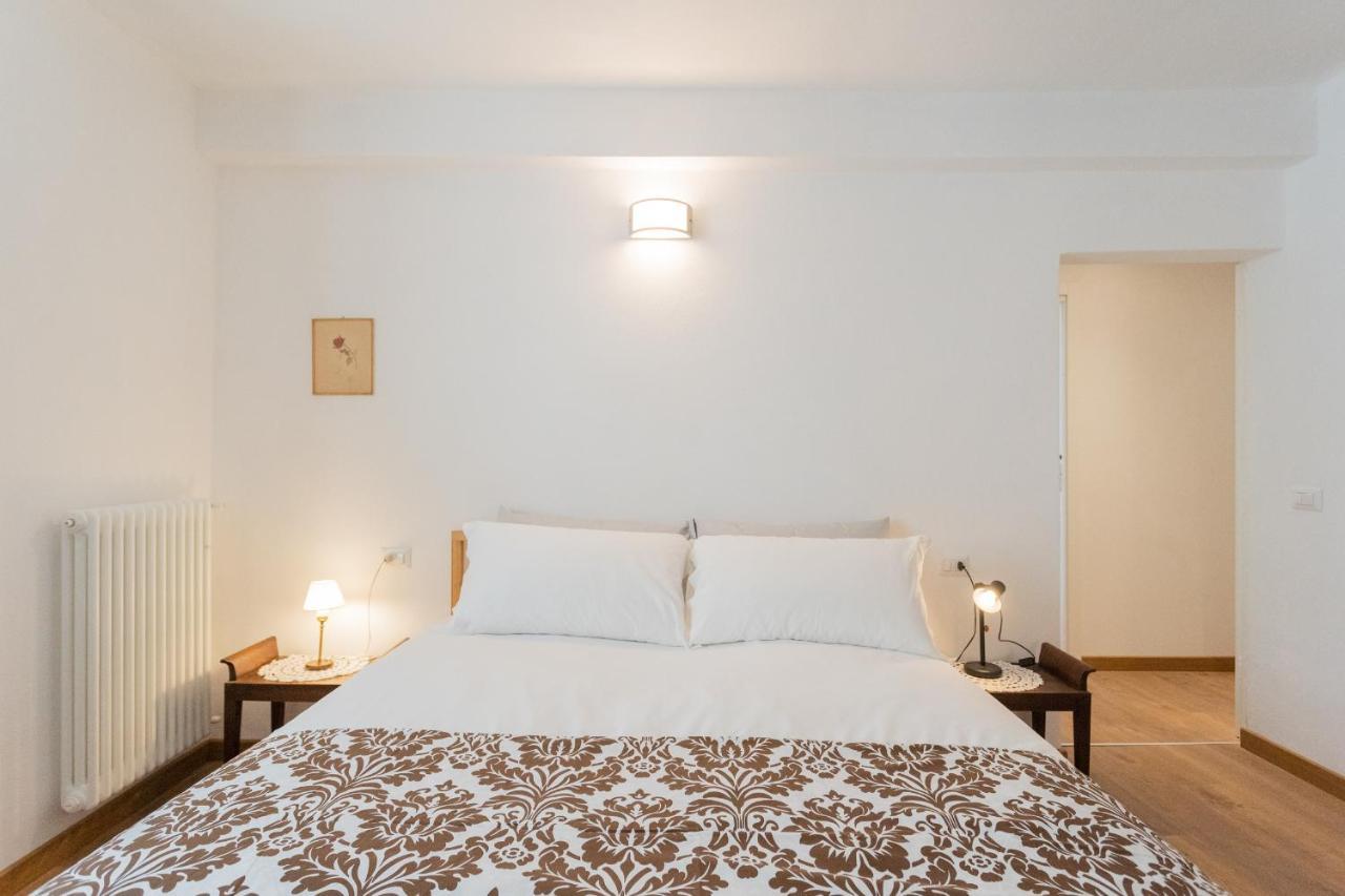 Da Pia In Historycal Como City Centre By Rent All Όπως Εξωτερικό φωτογραφία