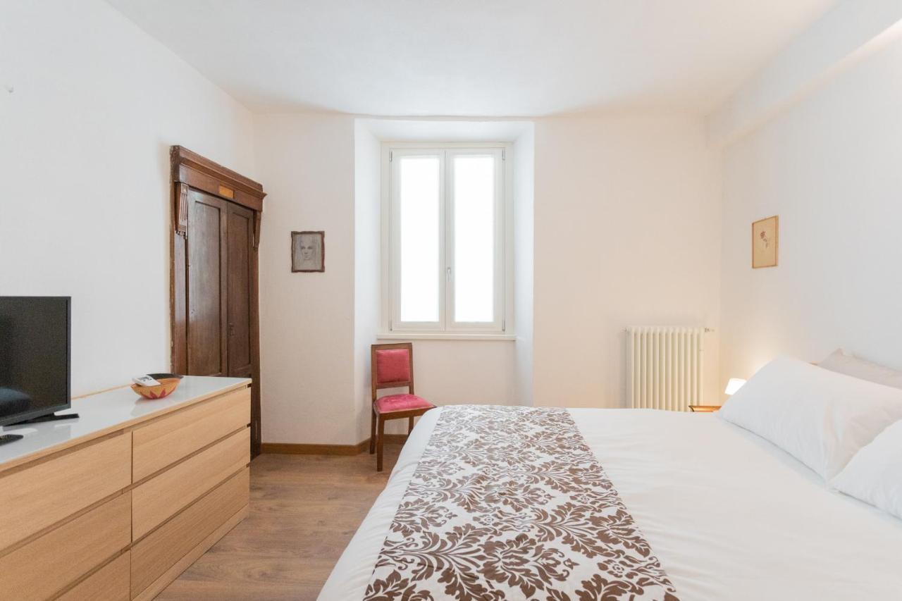 Da Pia In Historycal Como City Centre By Rent All Όπως Εξωτερικό φωτογραφία